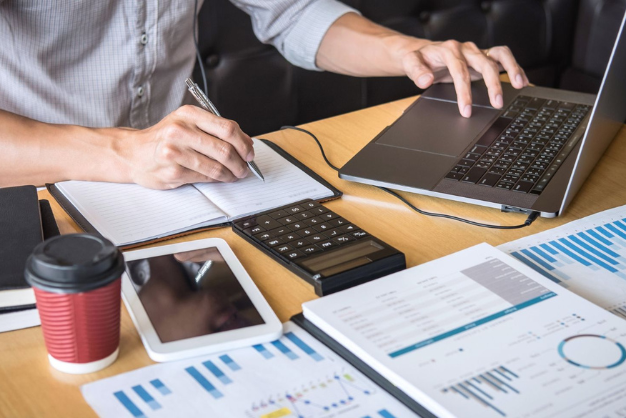 How to Choose the Right Audit Firm in Dubai, UAE – 2026 Guide